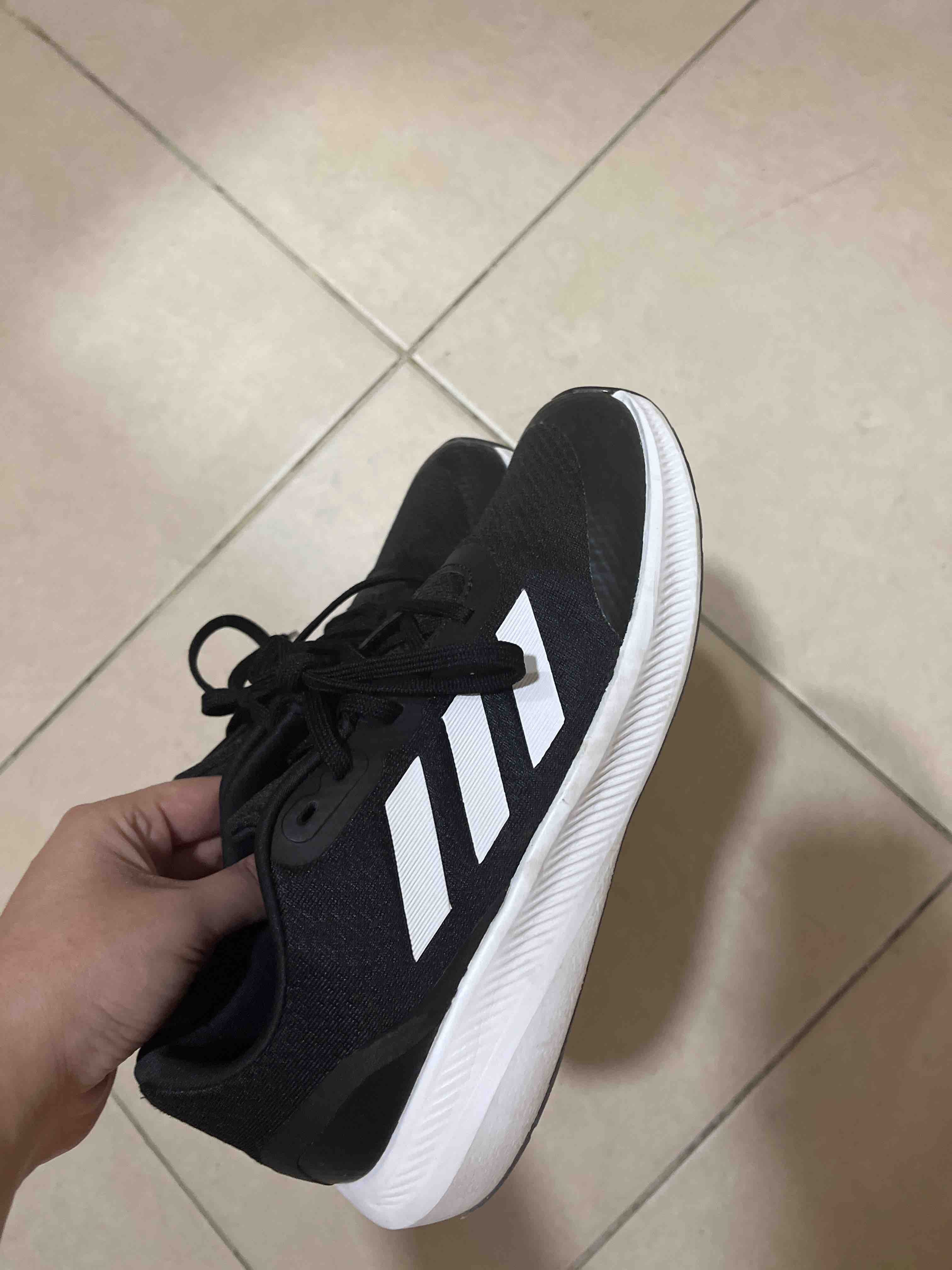 کتانی تمرین و دویدن زنانه برند آدیداس adidas اورجینال RUNFALCON 3.0 K photo review