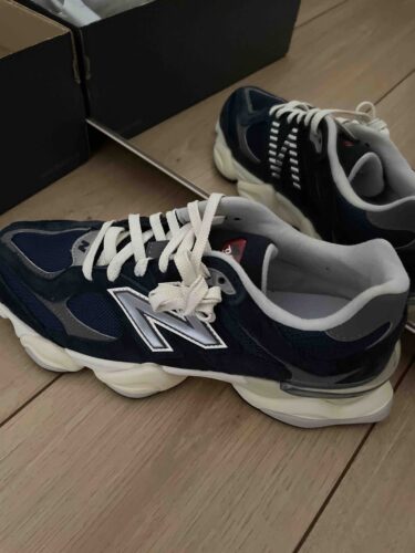 اسنیکر زنانه آبی نیوبالانس New Balance U9060ECB_LAC photo review